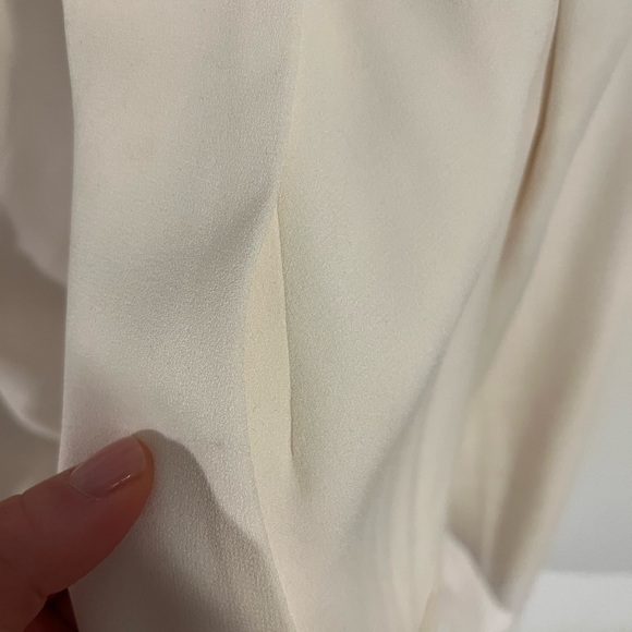 White Aritzia Barbaton blazer - Picture 3 of 5